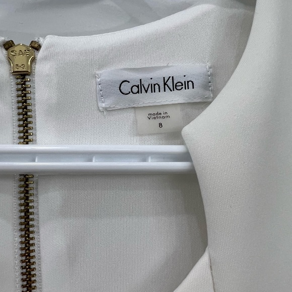 Calvin Klein white dress size 8. $35 - Picture 3 of 3